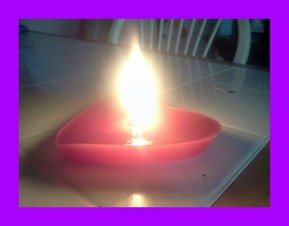 velas en forma de corazon